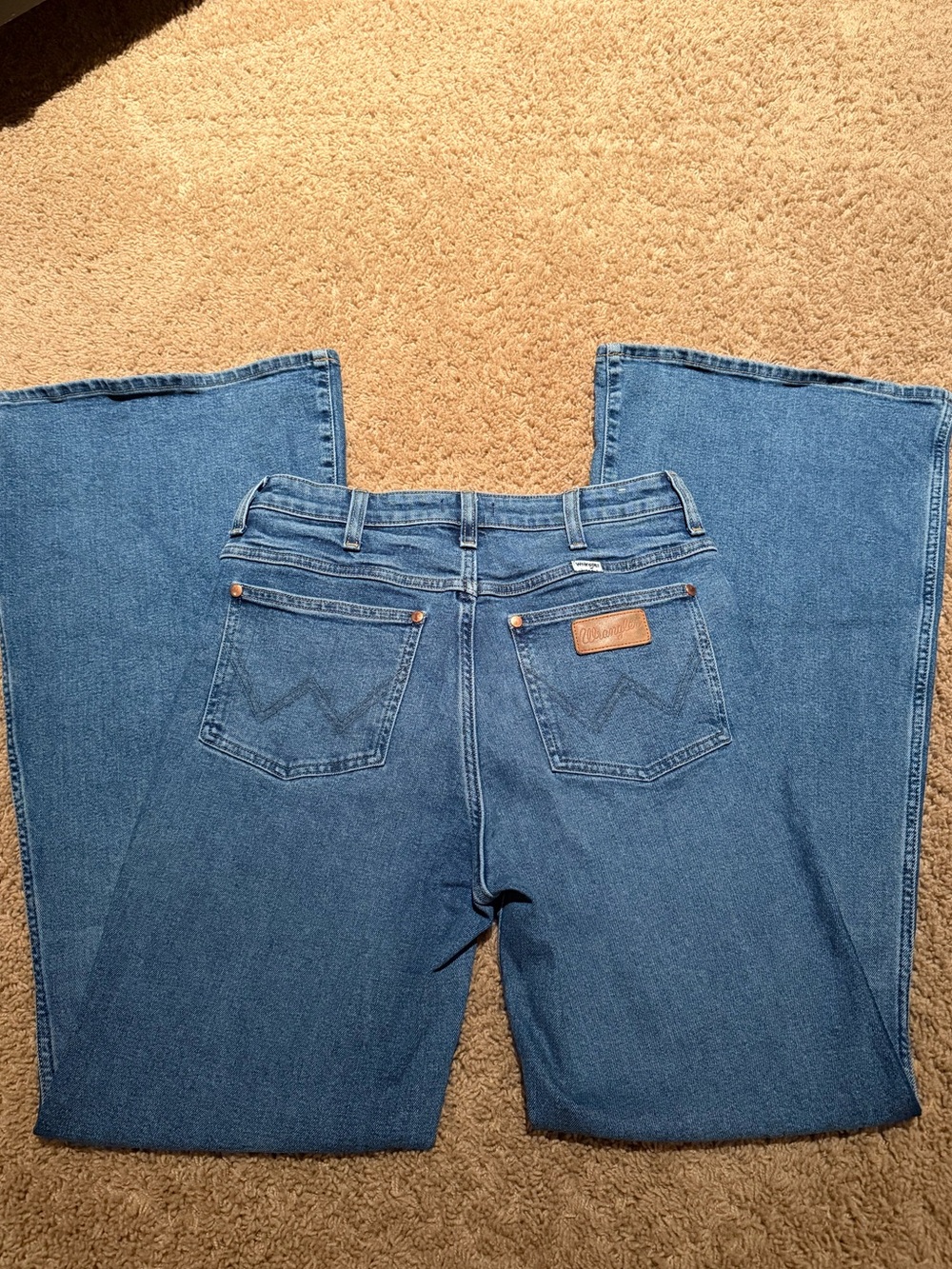 Wrangler Wide leg Flare jeans